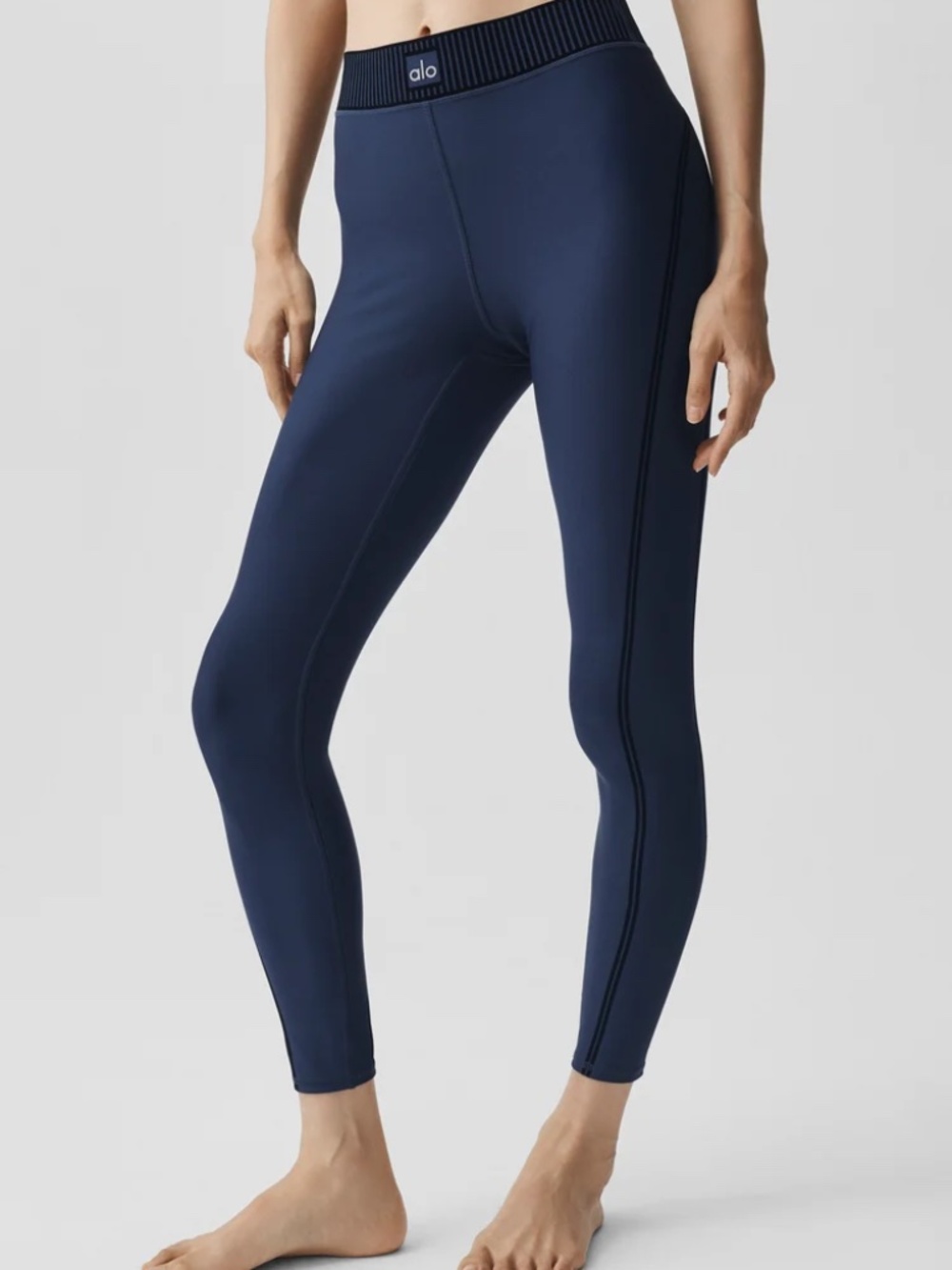 ALO Yoga Airlift High-Waist 7/8 Line Up Legging